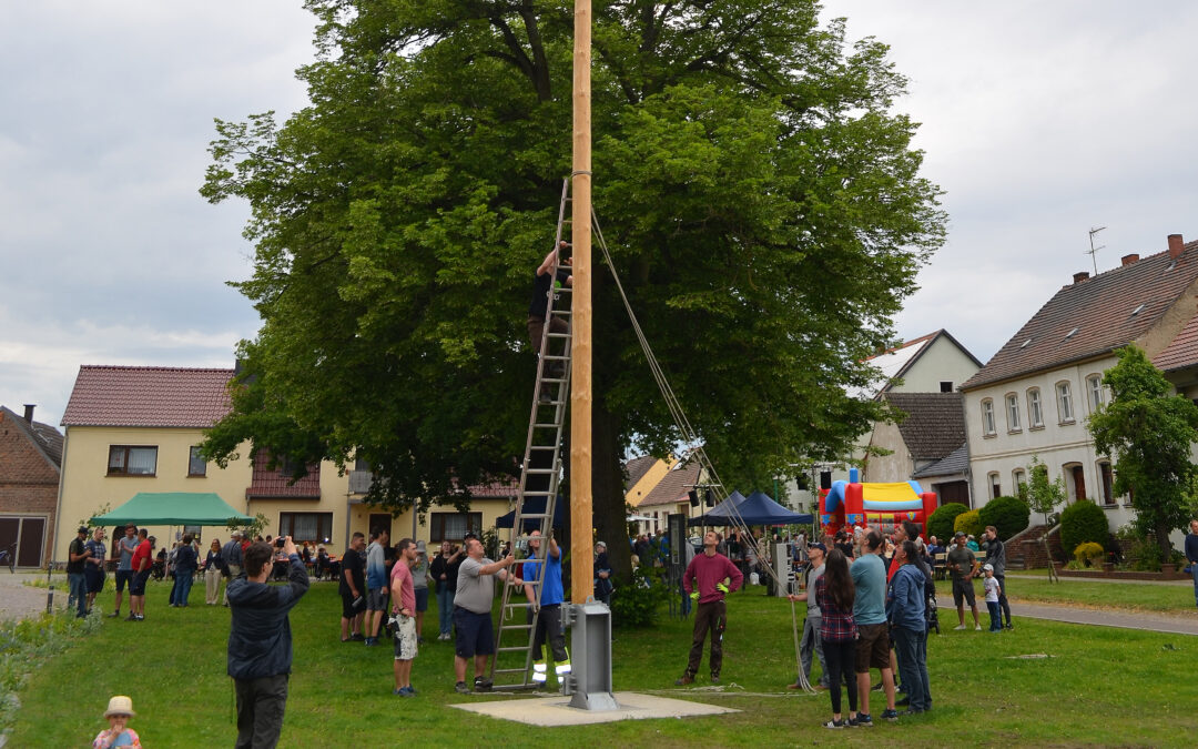 Die Einweihung des neu gestalteten Dorfplatzes